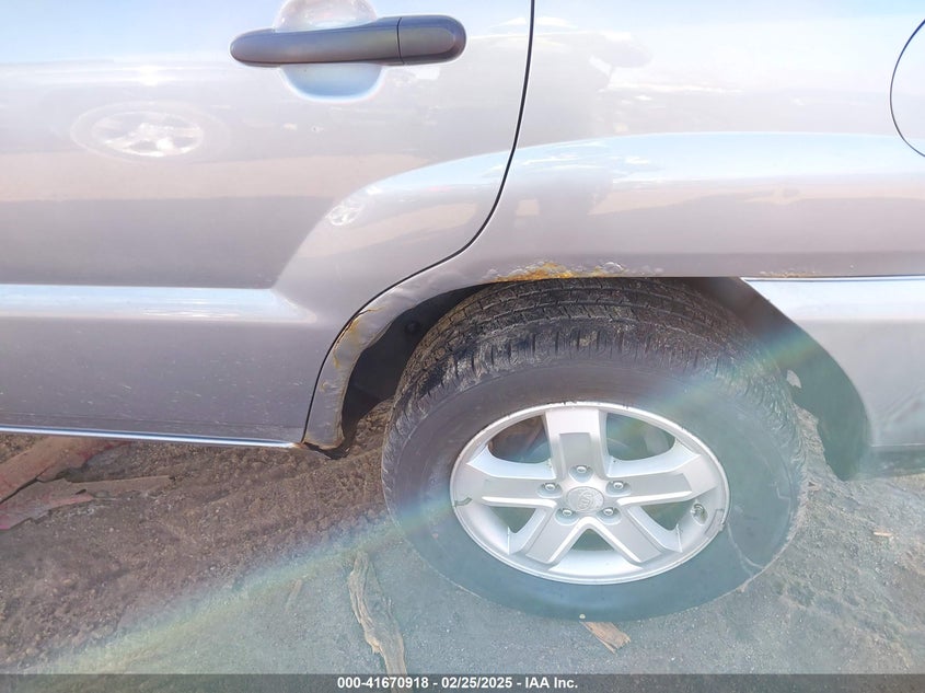 2009 KIA SPORTAGE VIN: KNDJE723897561847