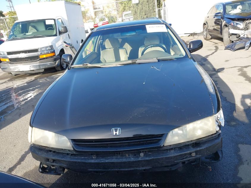 1994 Honda Accord Lx VIN: 1HGCD7233RA021063 Lot: 41671058