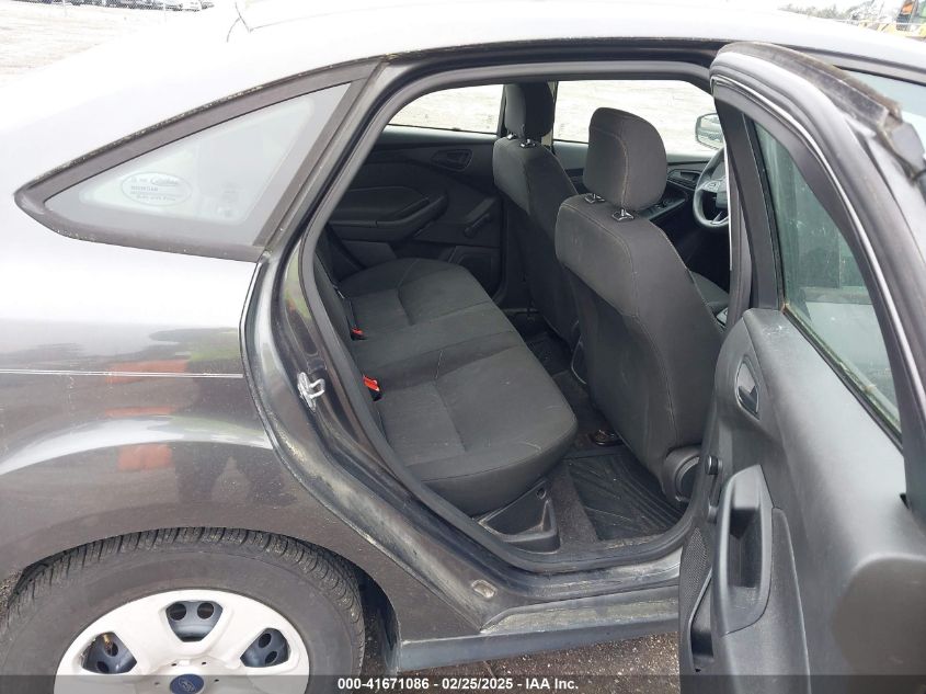 2017 Ford Focus S VIN: 1FADP3E26HL312395 Lot: 41671086