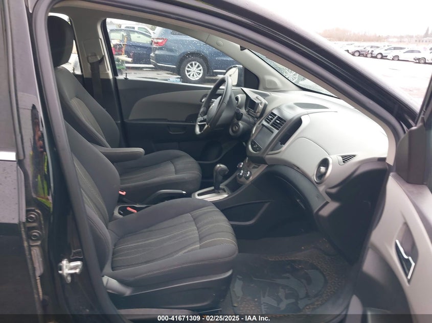 2016 CHEVROLET SONIC VIN: 1G1JC6SG6G4146665