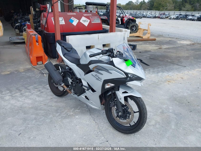 2024 KAWASAKI EX500 - ML5EXGG15RDA10616