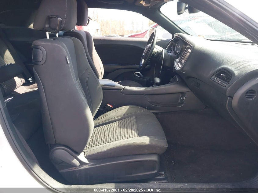 2016 DODGE CHALLENGER VIN: 2C3CDZAGXGH171821