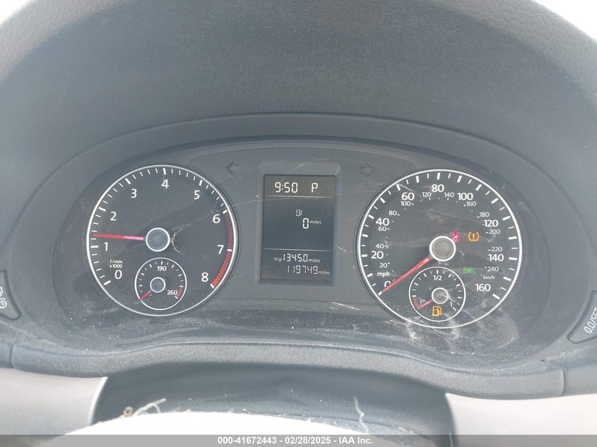 2015 VOLKSWAGEN PASSAT VIN: 1VWAT7A31FC111304