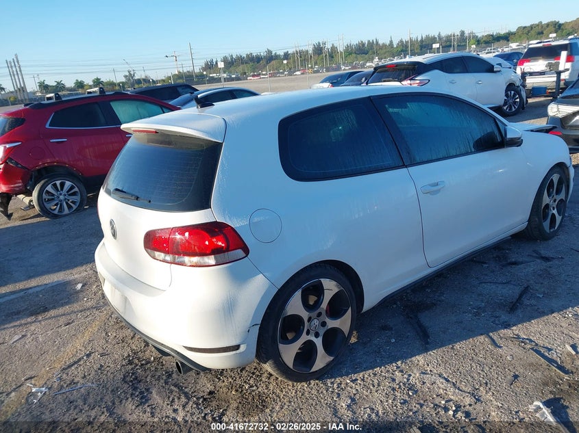 2011 VOLKSWAGEN GTI VIN: WVWEV7AJ1BW026789