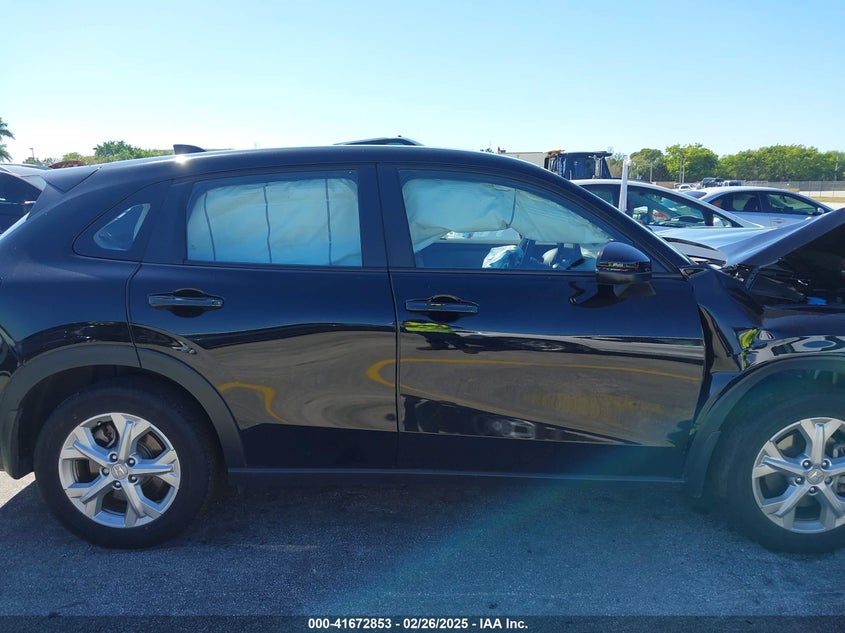 2023 Honda Hr-V VIN: CZRZ1H30PM742854 Lot: 41672853