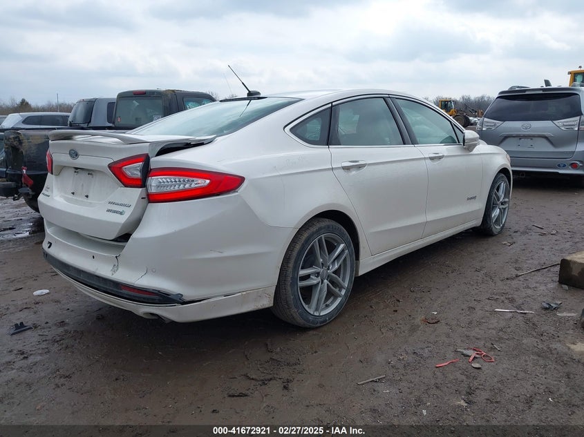 2014 FORD FUSION HYBRID VIN: 3FA6P0RU7ER376199