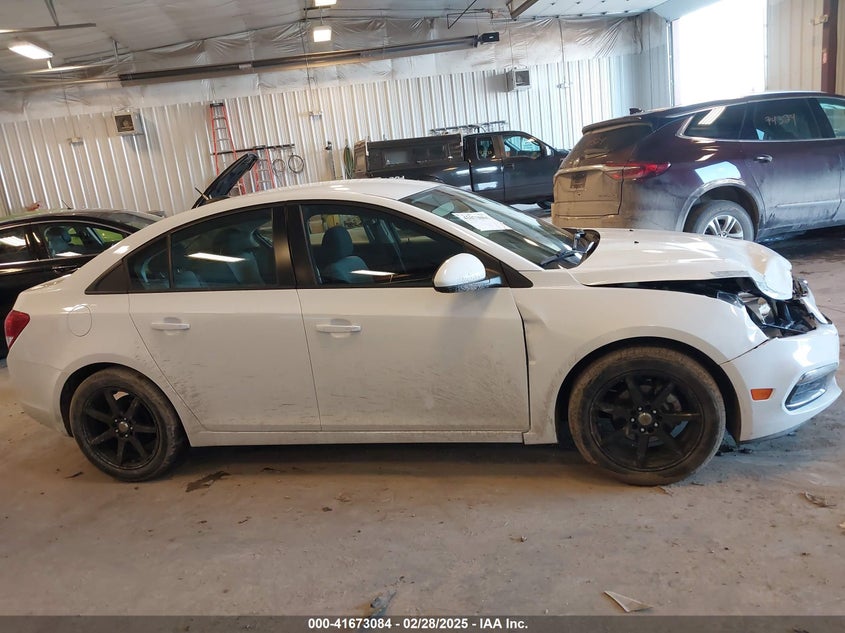 2015 CHEVROLET CRUZE LS AUTO - 1G1PA5SH2F7117602