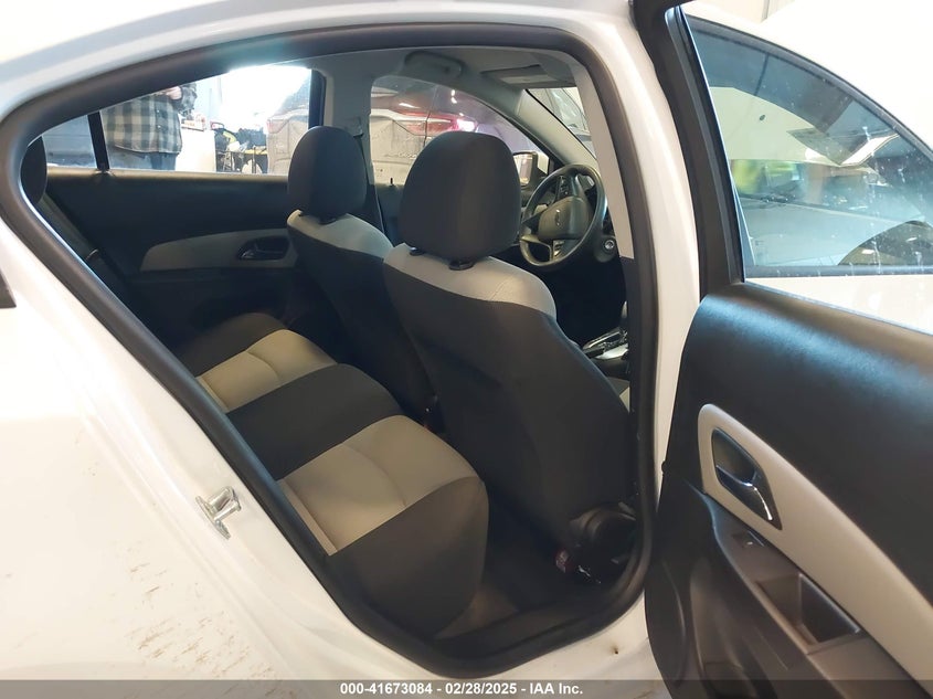 2015 CHEVROLET CRUZE LS AUTO - 1G1PA5SH2F7117602