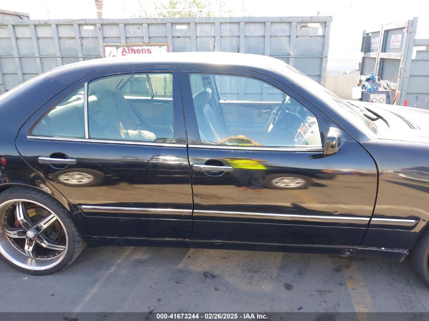 1999 Mercedes-Benz E 320 VIN: WDBJF65H9XA762833 Lot: 41673244