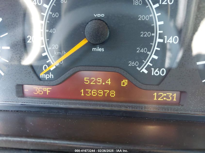 1999 Mercedes-Benz E 320 VIN: WDBJF65H9XA762833 Lot: 41673244