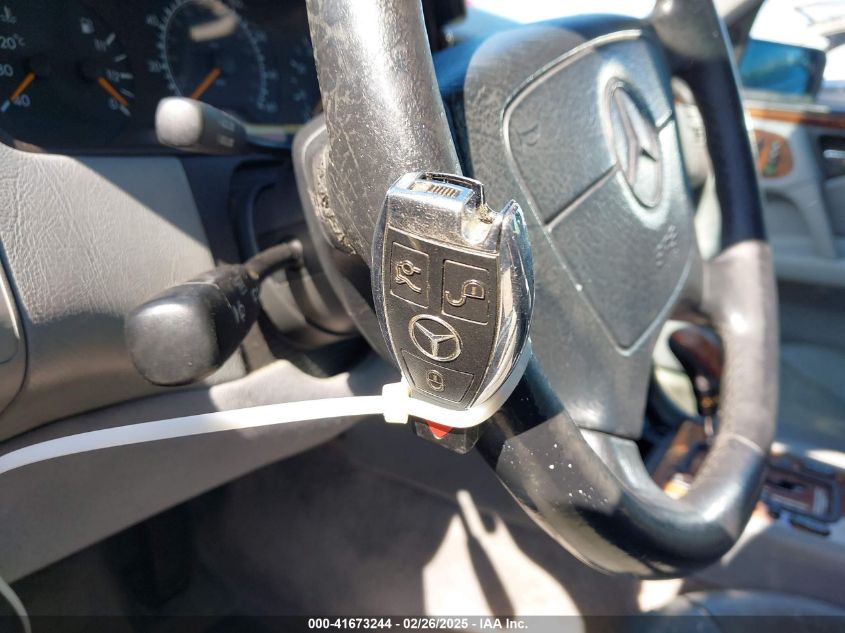 1999 Mercedes-Benz E 320 VIN: WDBJF65H9XA762833 Lot: 41673244