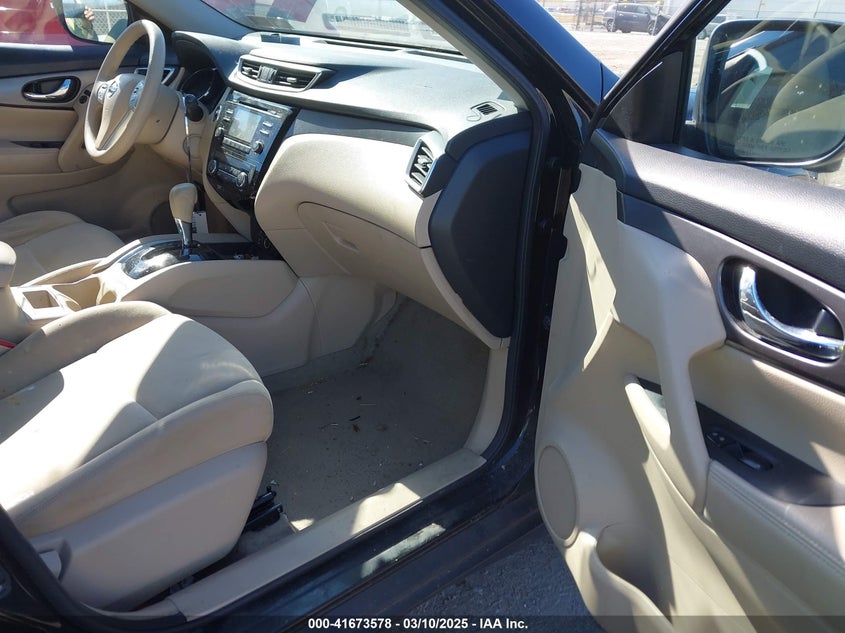 2015 NISSAN ROGUE SV - KNMAT2MV0FP522057