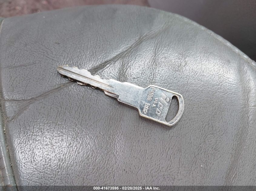 2001 GMC Sierra 1500 Sle VIN: 2GTEK19T511342889 Lot: 41673595