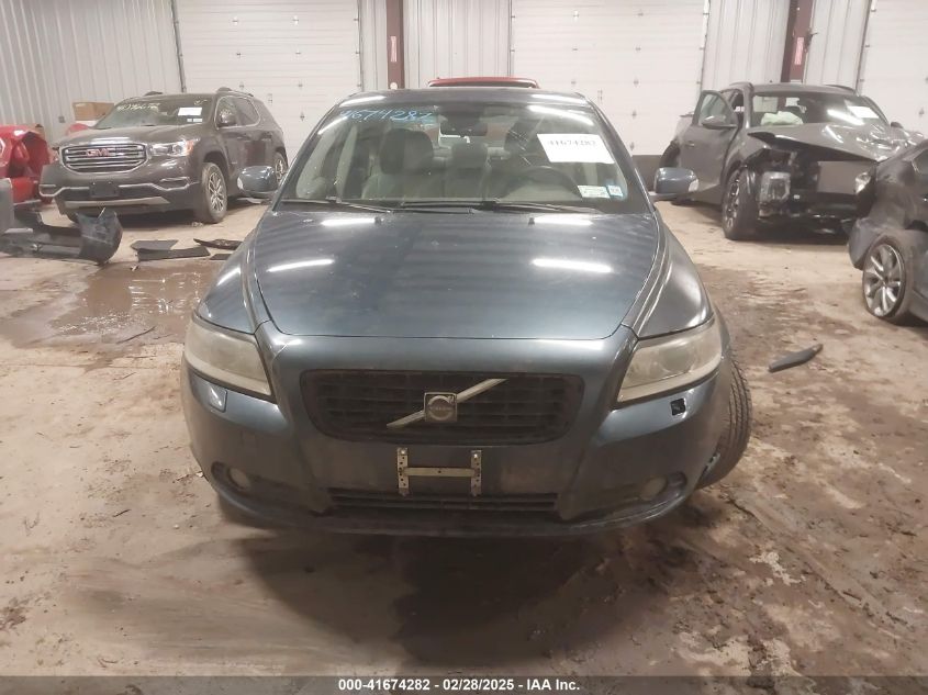 2008 Volvo S40 2.4I VIN: YV1MS390582384951 Lot: 41674282