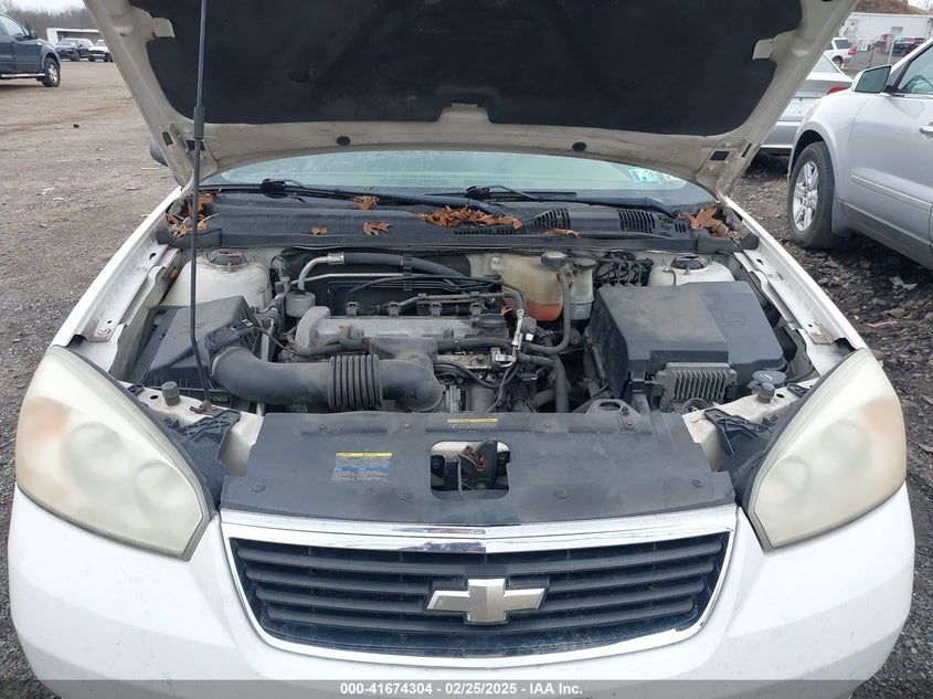 2007 CHEVROLET MALIBU VIN: 1G1ZS57F57F269233