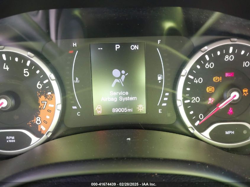 2017 Jeep Renegade Latitude Fwd VIN: ZACCJABB3HPE89126 Lot: 41674439