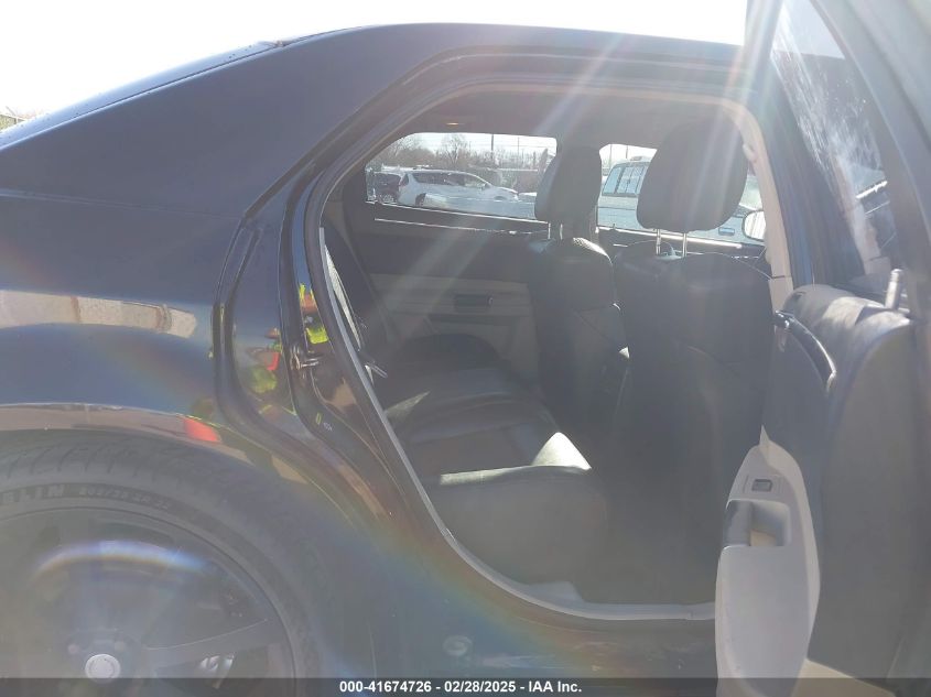 2005 Chrysler 300 300C Srt8 VIN: 2C3AA73W95H668431 Lot: 41674726