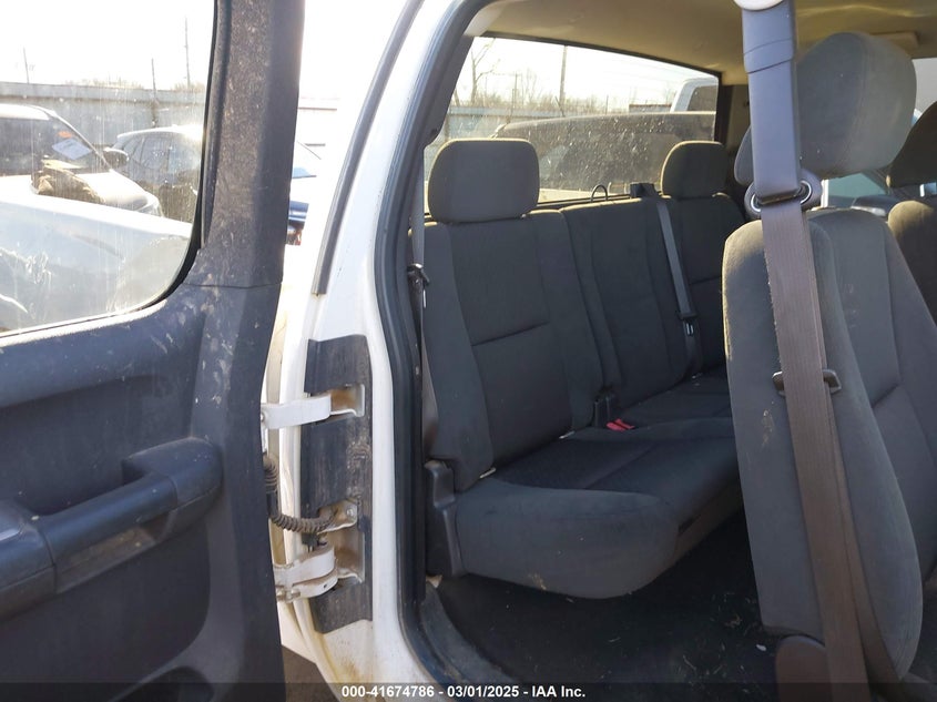 2007 CHEVROLET SILVERADO 1500 VIN: 1GCEK19047Z635589