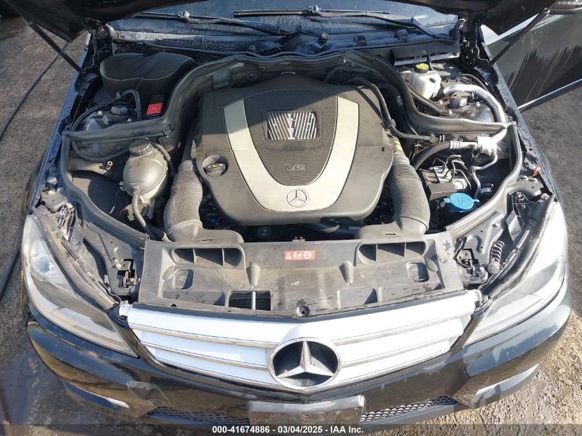 2012 Mercedes-Benz C 300 Luxury 4Matic/Sport 4Matic VIN: WDDGF8BB5CR235493 Lot: 41674886