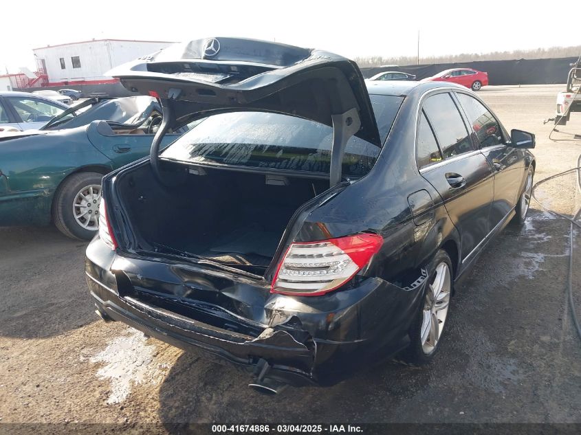 2012 Mercedes-Benz C 300 Luxury 4Matic/Sport 4Matic VIN: WDDGF8BB5CR235493 Lot: 41674886