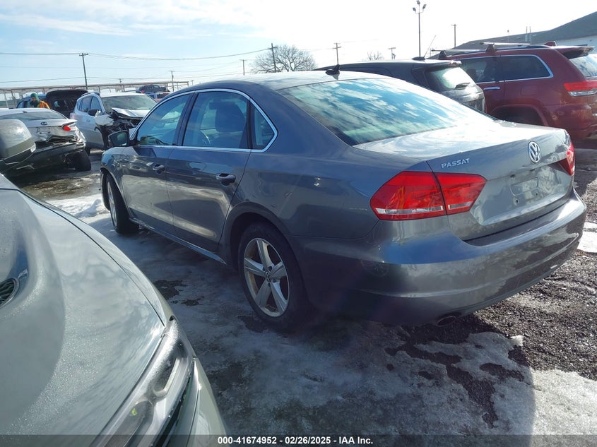 2014 VOLKSWAGEN PASSAT VIN: 1VWBT7A34EC058651