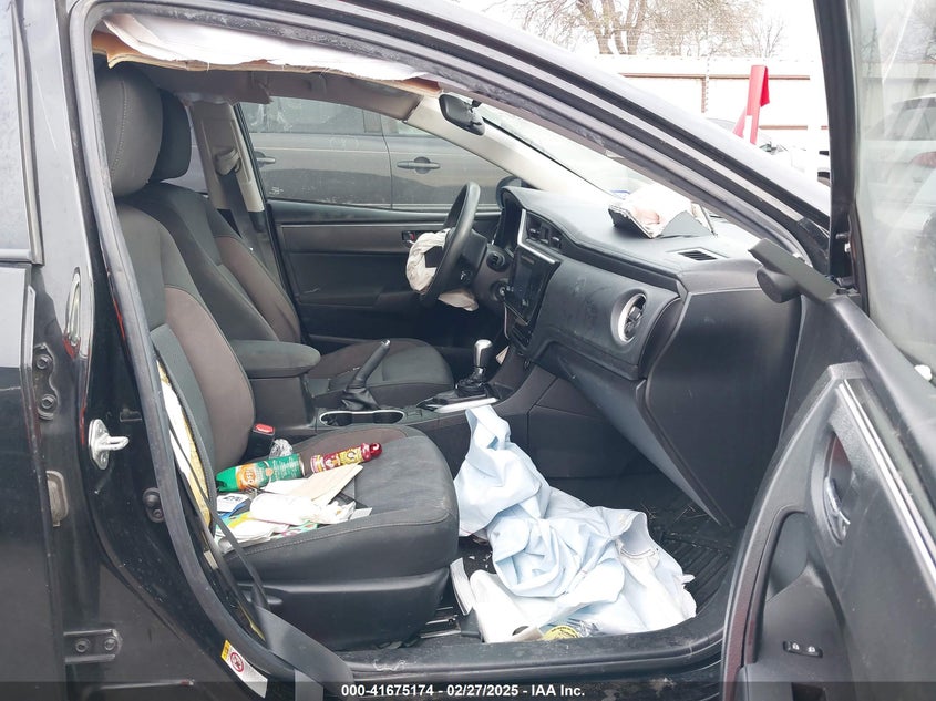 2019 TOYOTA COROLLA VIN: 5YFBURHE8KP927967