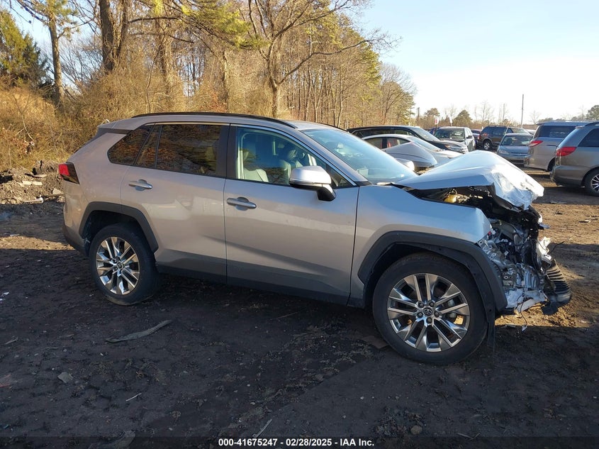 2020 TOYOTA RAV4 XLE PREMIUM - 2T3A1RFV8LW138846