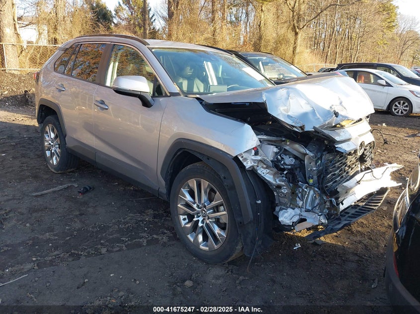 2020 TOYOTA RAV4 XLE PREMIUM - 2T3A1RFV8LW138846