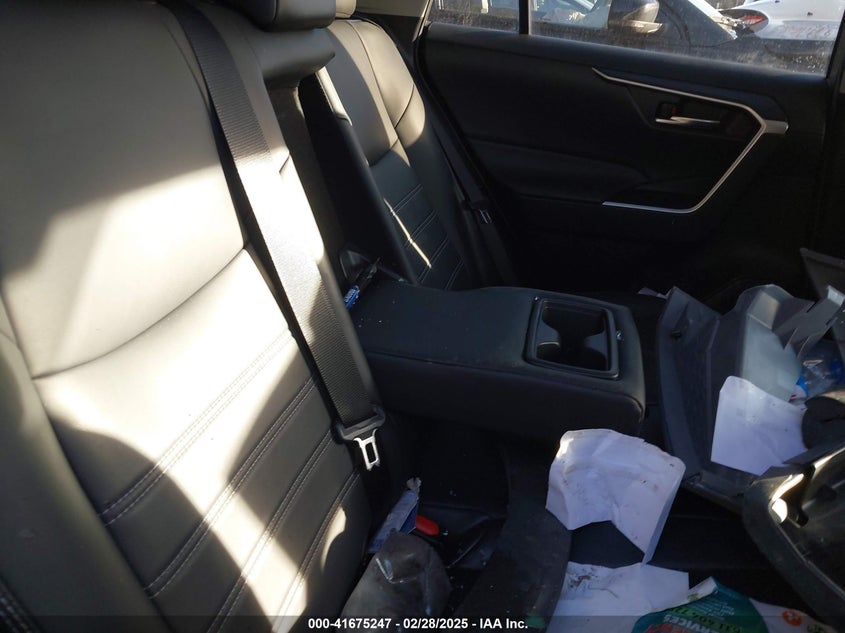 2020 TOYOTA RAV4 XLE PREMIUM - 2T3A1RFV8LW138846