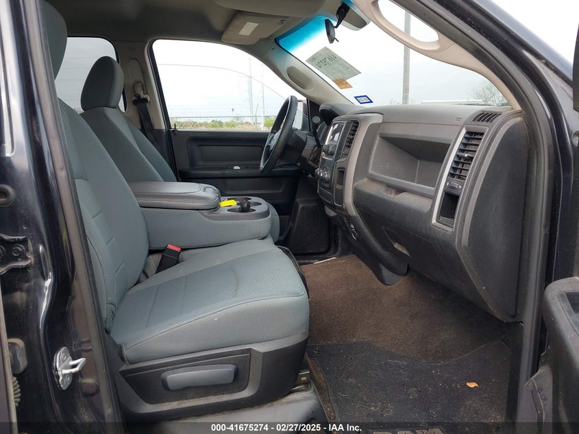 2013 RAM 1500 VIN: 1C6RR7KT2DS687822