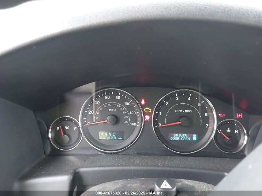 2006 Jeep Commander Limited VIN: 1J8HG58206C143323 Lot: 41675328