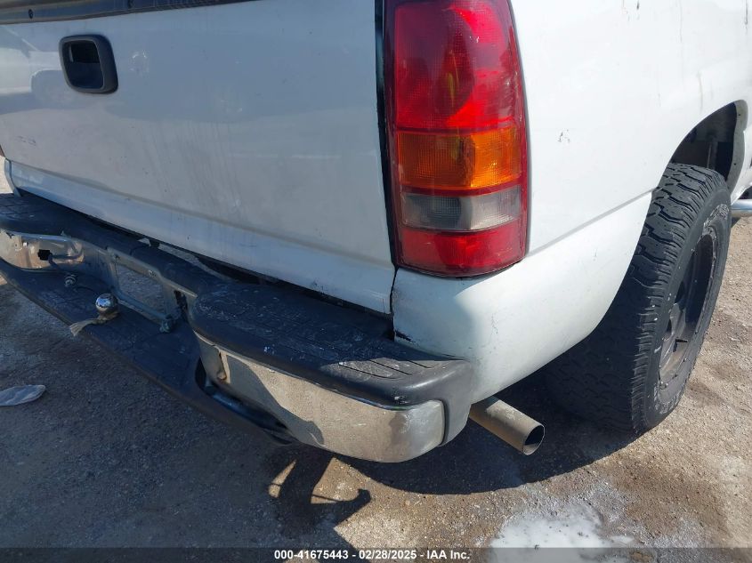 2001 Chevrolet Silverado 1500 Ls VIN: 2GCEC19T011199217 Lot: 41675443