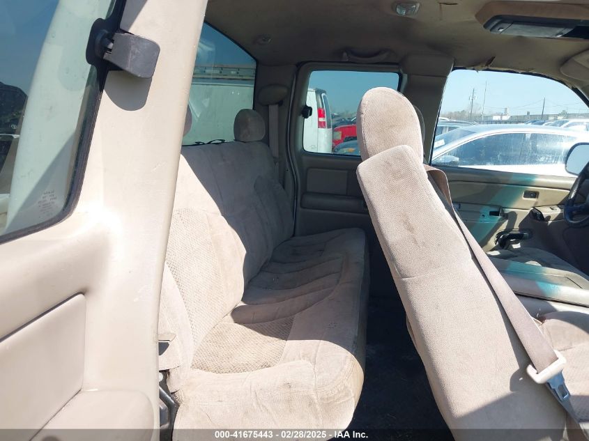 2001 Chevrolet Silverado 1500 Ls VIN: 2GCEC19T011199217 Lot: 41675443