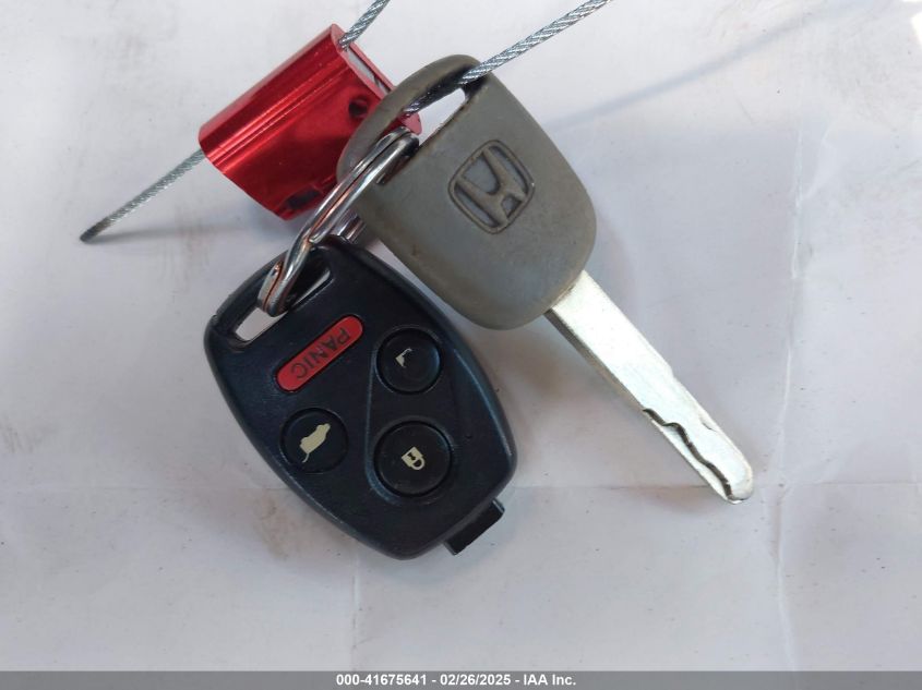 2011 Honda Pilot Ex-L VIN: 5FNYF4H65BB068140 Lot: 41675641