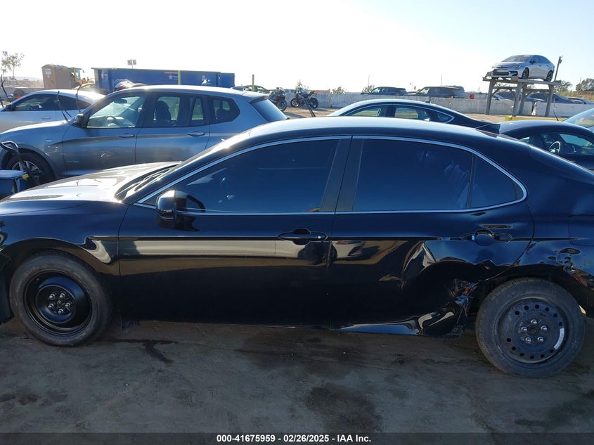 2021 TOYOTA CAMRY VIN: 4T1G11AK2MU477363
