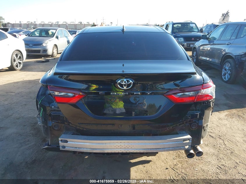 2021 TOYOTA CAMRY VIN: 4T1G11AK2MU477363