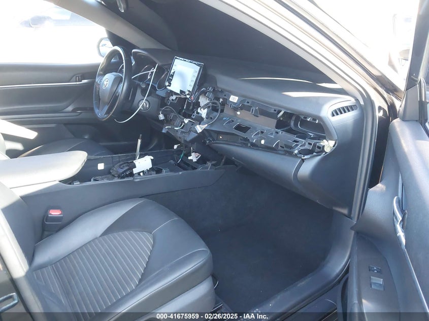 2021 TOYOTA CAMRY VIN: 4T1G11AK2MU477363