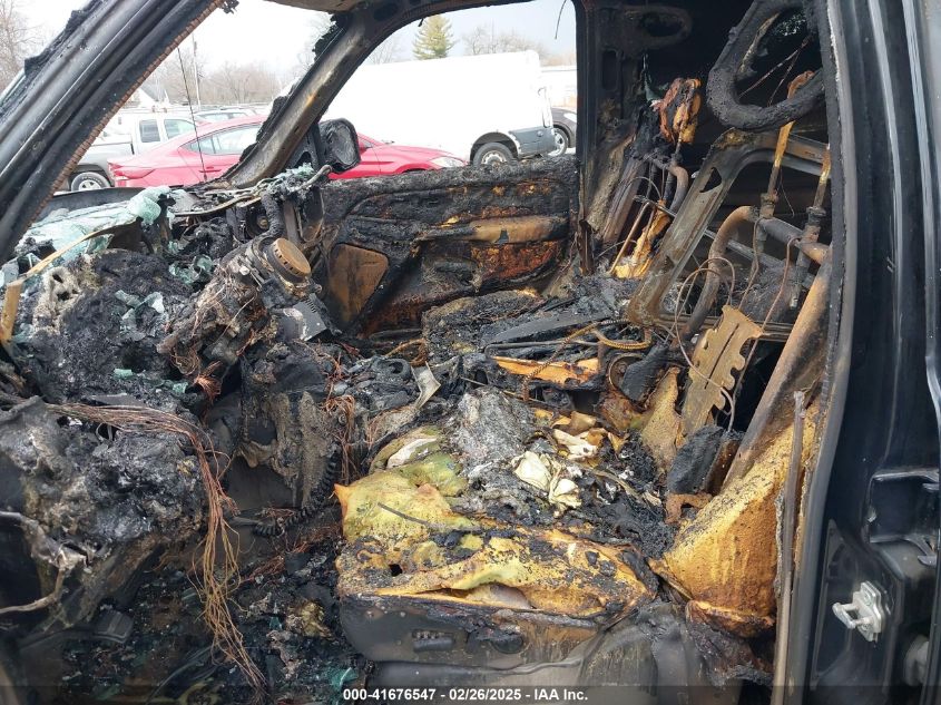 2004 Chevrolet Avalanche 1500 VIN: 3GNEK12T74G342938 Lot: 41676547