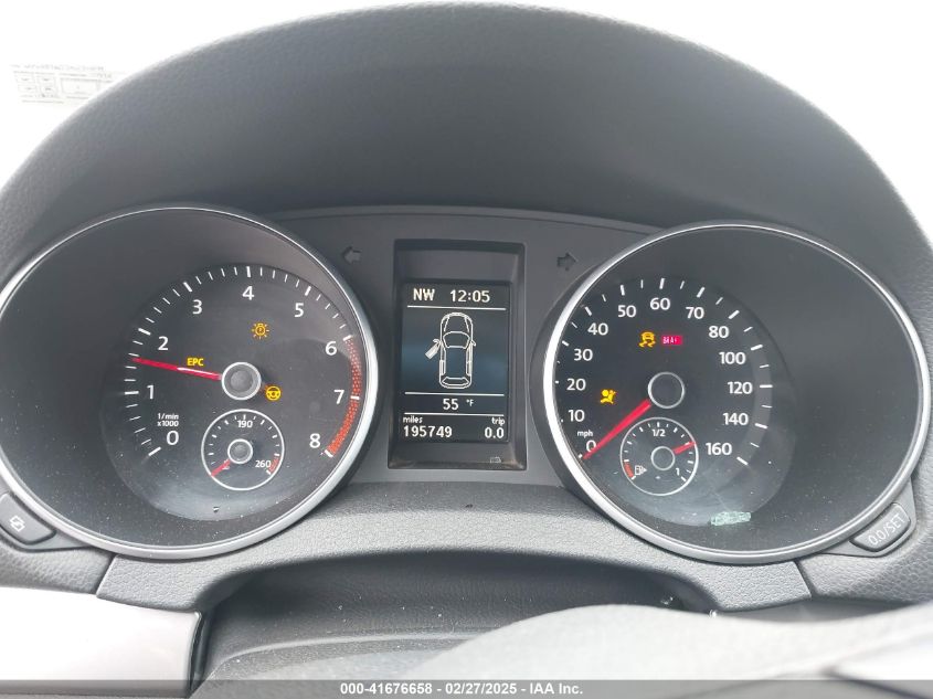 2010 Volkswagen Golf 2-Door VIN: WVWAB7AJ7AW306139 Lot: 41676658