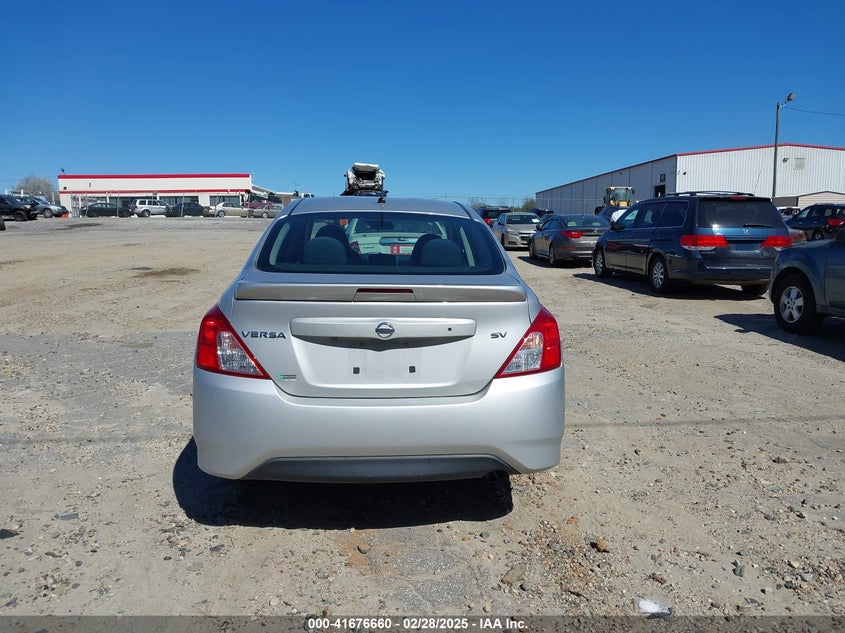 2019 NISSAN VERSA 1.6 SV - 3N1CN7AP4KL878414