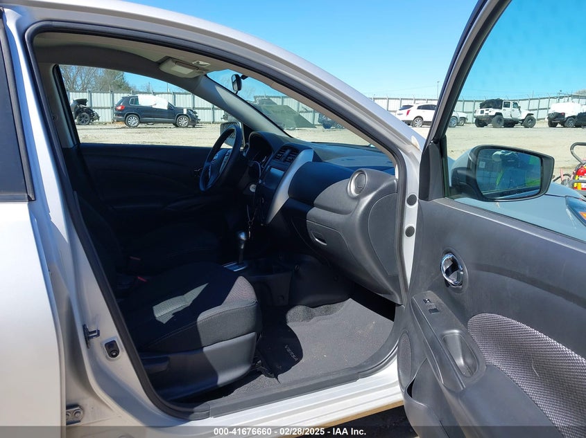 2019 NISSAN VERSA 1.6 SV - 3N1CN7AP4KL878414