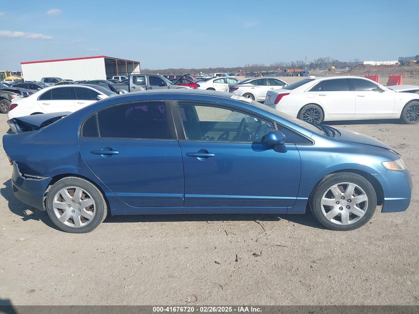 2011 HONDA CIVIC VIN: 2HGFA1F58BH543869