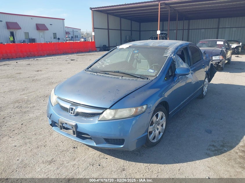 2011 HONDA CIVIC VIN: 2HGFA1F58BH543869