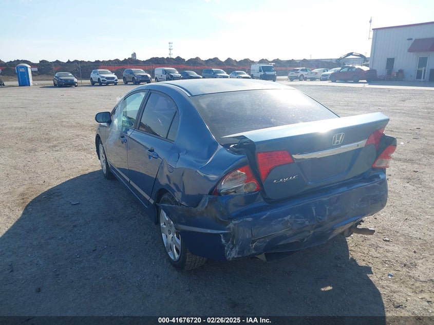 2011 HONDA CIVIC VIN: 2HGFA1F58BH543869