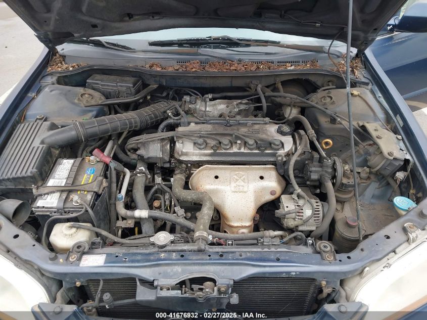 2000 Honda Accord 2.3 Lx VIN: 1HGCG5645YA001913 Lot: 41676932