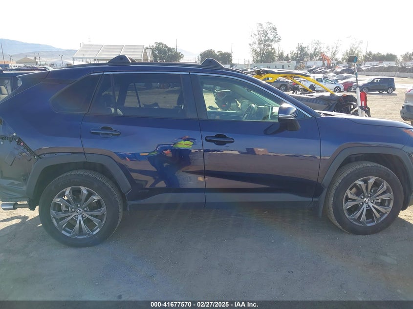 2022 TOYOTA RAV4 HYBRID XLE PREMIUM - JTMB6RFV0NJ018370