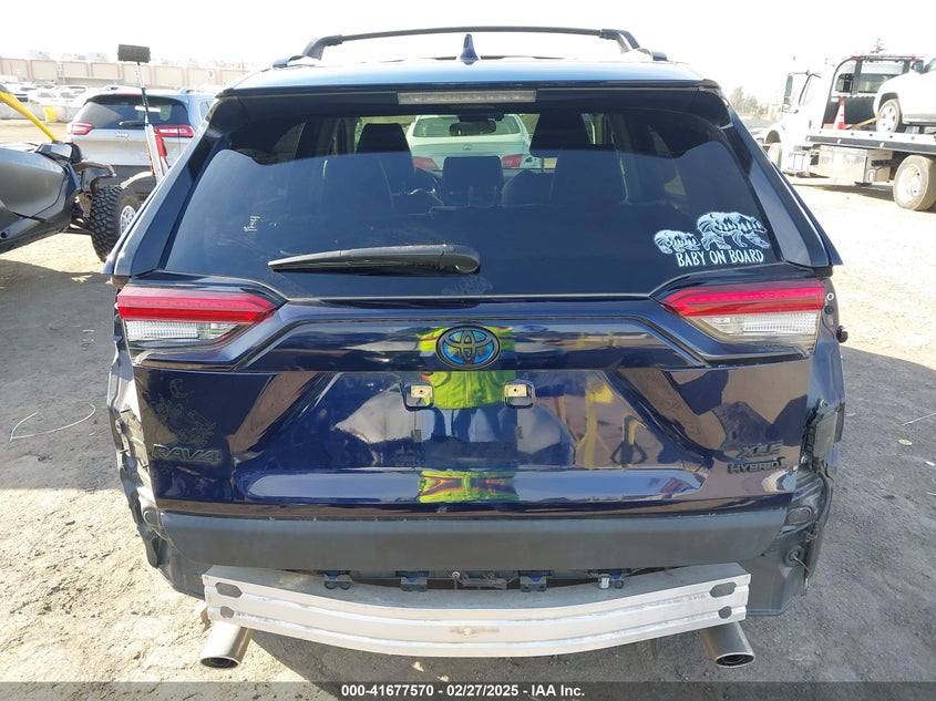 2022 TOYOTA RAV4 HYBRID XLE PREMIUM - JTMB6RFV0NJ018370