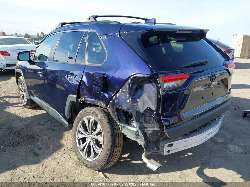 2022 TOYOTA RAV4 HYBRID XLE PREMIUM - JTMB6RFV0NJ018370