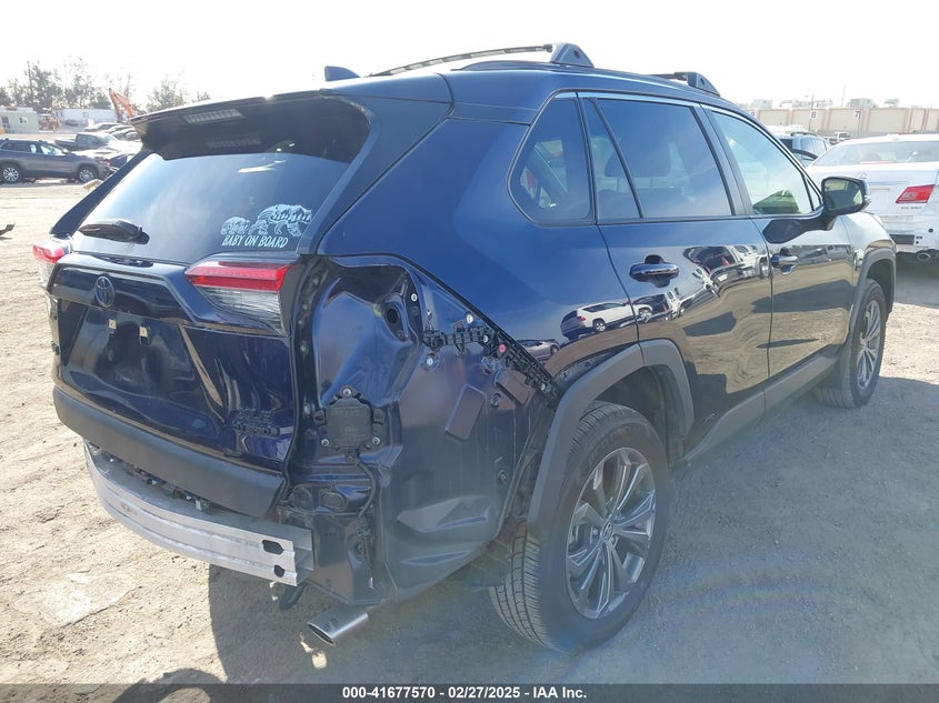 2022 TOYOTA RAV4 HYBRID XLE PREMIUM - JTMB6RFV0NJ018370