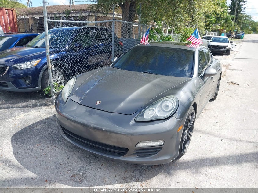 2013 PORSCHE PANAMERA VIN: WP0AB2A78DL060859